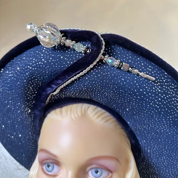 ENCHANTING 1970s' NAVY WIDE BRIM FELT HAT + PEARLS/BEADS/GLITTER & LARGE JEWEL